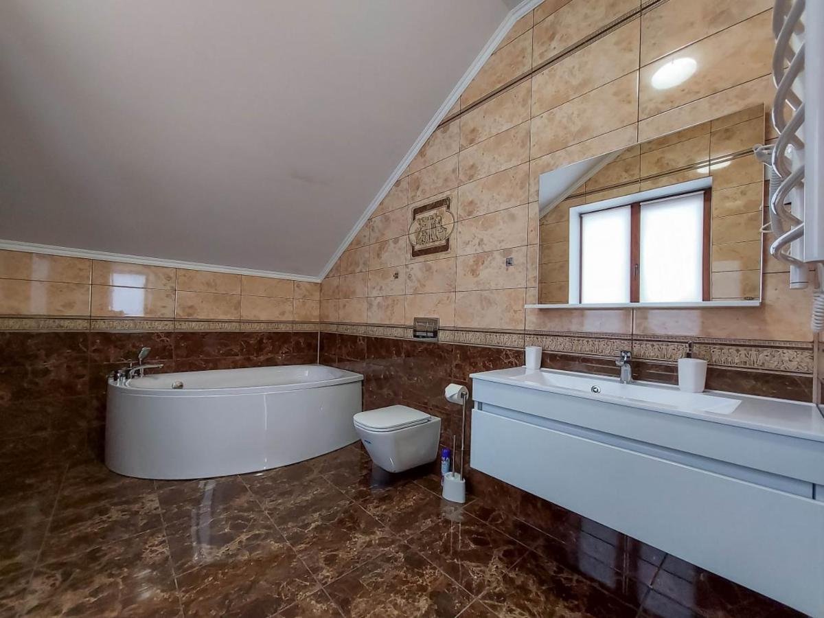 Graff Hotel Ντνιπροπετρόφσκ Εξωτερικό φωτογραφία