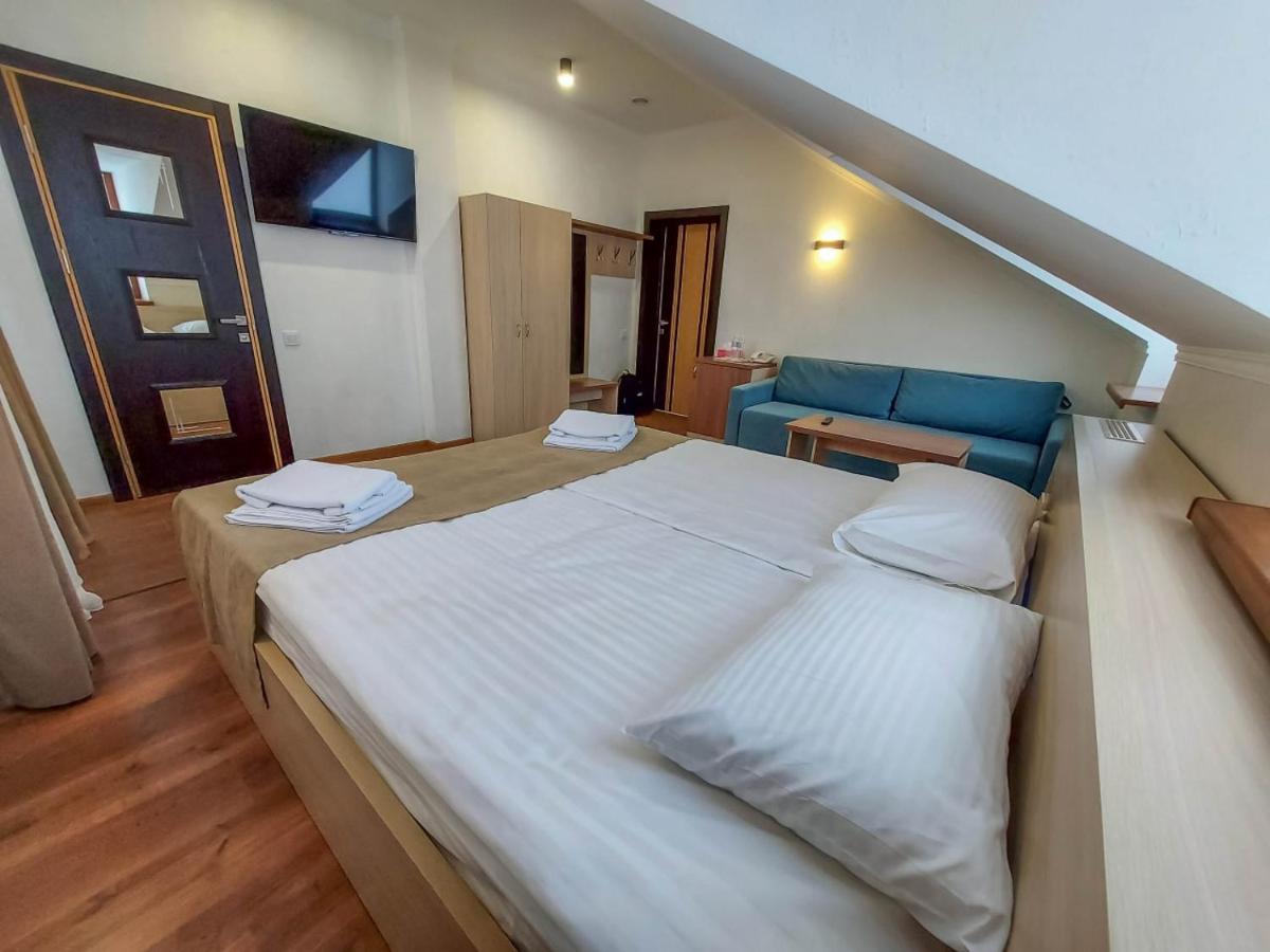 Graff Hotel Ντνιπροπετρόφσκ Εξωτερικό φωτογραφία